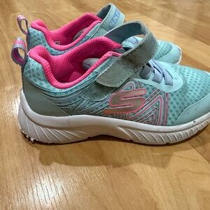 Skechers Kids' Aqua and Pink Sneakers